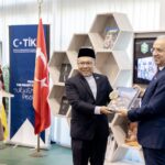 Sudut Buku Turkiye Dilancarkan di Perpustakaan UNISSA